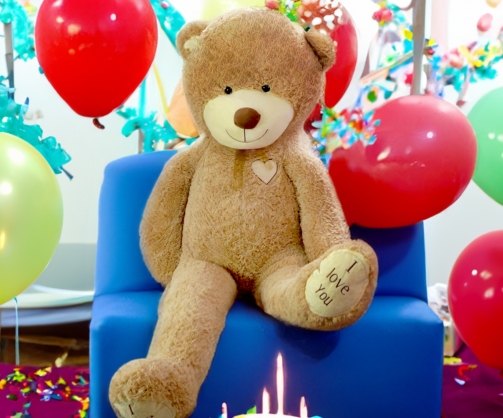 TEDBI XXL Plush Teddy Bears: The Perfect Birthday Gift